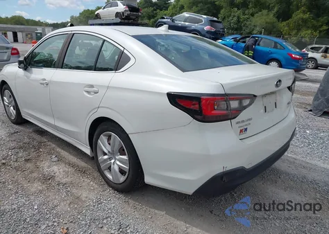 2021 Subaru Legacy z USA, uszkodzony, nr VIN 4S3BWAA65M3020295